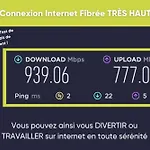 Cathédrale Et Beffroi à 180 Netflix - Parking *