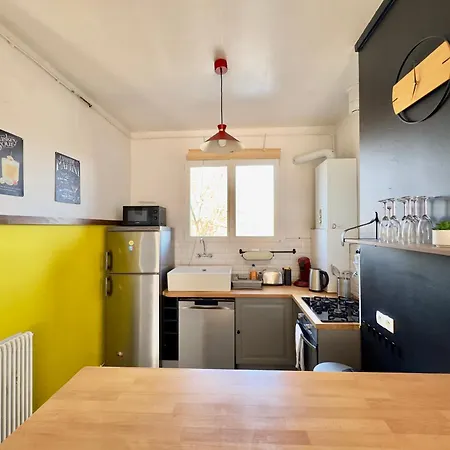 Cathedrale Et Beffroi A 180 Netflix - Parking * Amiens